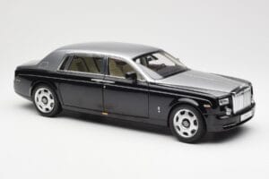 Rolls-Royce Phantom VII EWB Svart och Silver Kyosho 1:18 08841BKS Metall — bild 6 av 8