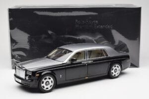 Rolls-Royce Phantom VII EWB Svart och Silver Kyosho 1:18 08841BKS Metall — bild 8 av 8