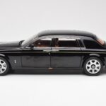 Rolls-Royce Phantom VII EWB Diamond Svart Kyosho 1:18 08841DBK2 - image 4 of 8