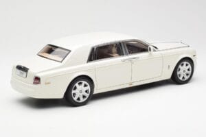 Rolls-Royce Phantom VII EWB English Vit Kyosho 1:18 08841EW2 Metall — bild 3 av 8