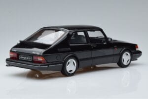 Saab 900 Turbo Mk1 Svart Otto 1:18 OT678 Resin — bild 2 av 6