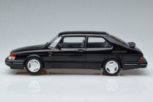 Saab 900 Turbo Mk1 Svart Otto 1:18 OT678 Resin — bild 3 av 6