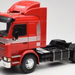Scania 143M 470 Topline Röd MCG 1:18 MCG18142