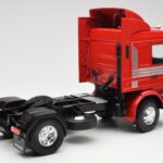 Scania 143M 470 Topline Röd MCG 1:18 MCG18142 - image 3 of 8