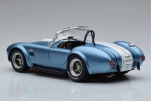 Shelby Cobra 427 S/C Ljusblå Kyosho 1:18 08048SBL Metall — bild 6 av 9
