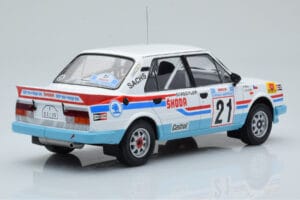 Skoda 130 LR #21 L. Krecek / B. Motl Rally Acropolis 1986 IXO 1:18 18RMC157A Metall — bild 2 av 6