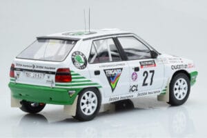 Skoda Felicia #27 P. Sibera / P. Gross Rally RAC Lombard 1995 IXO 1:18 18RMC148 Metall — bild 2 av 6