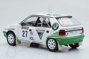 Skoda Felicia #27 P. Sibera / P. Gross Rally RAC Lombard 1995 IXO 1:18 18RMC148 Metall — bild 5 av 6