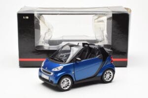 Smart Fortwo 451 Cabrio Blå & Svart Minichamps 1:18 150036330 Metall — bild 8 av 8