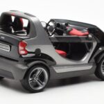 Smart Fortwo Crossblade Cabriolet Silver Svart Kyosho 1:18 - image 2 of 6