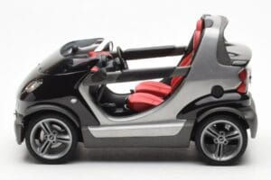 Smart Fortwo Crossblade Cabriolet Silver Svart Kyosho 1:18 13440 Metall — bild 3 av 6