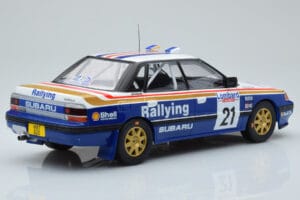 Subaru Legacy RS #21 C. McRae / D. Ringer RAC Rally 1991 IXO 1:18 18RMC080B Metall — bild 2 av 6