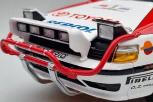Toyota Celica GT-Four ST165 #3 B. Waldegard / F. Gallagher Winner Safari Rally 1990 Kyosho 1:18 08961A Metall — bild 10 av 12