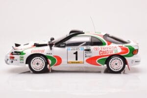 Toyota Celica Turbo 4WD ST185 #1 J. Kankkunen / J. Piironen Safari Rally 1993 IXO 1:18 18RMC150A Metall — bild 3 av 6