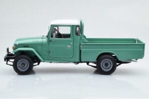 Toyota Land Cruiser 40 4x4 Pickup Grön Kyosho 1:18 08958FG Metall — bild 5 av 8