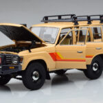 Toyota Land Cruiser 60 Beige Med Tillval Kyosho 1:18 - image 2 of 12