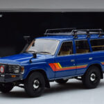 Toyota Land Cruiser 60 Blå Med Tillval Kyosho 1:18 - image 11 of 11