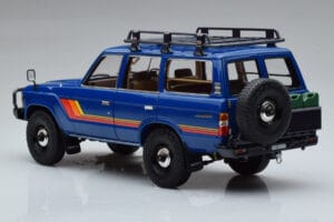 Toyota Land Cruiser 60 Blå Med Tillval Kyosho 1:18 08956XBL Metall — bild 6 av 11