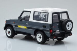 Toyota Land Cruiser LJ73 Grå Otto 1:18 OT437 Resin — bild 5 av 6