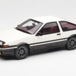 Toyota Sprinter Trueno AE86 Vit Otto 1:18 OT444B