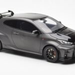 Toyota GR Yaris Circuit Package Svart Otto 1:18 OT1046 - image 4 of 6