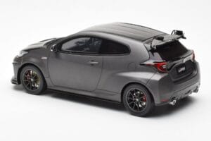 Toyota GR Yaris Circuit Package Svart Otto 1:18 OT1046 Metall — bild 5 av 6
