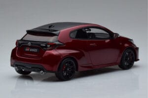 Toyota GR Yaris Röd Otto 1:18 OT1003 Resin — bild 2 av 6
