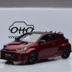 Toyota GR Yaris Röd Otto 1:18 - image 6 of 6