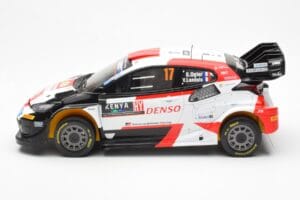 Toyota GR Yaris Rally1 #17 S. Ogier / V. Landais Safari Rally Kenya 2023 IXO 1:18 18RMC173A Metall — bild 3 av 6