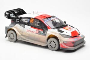 Toyota GR Yaris Rally1 #69 K. Rovanpera / J. Halttunen Safari Rally Kenya 2023 Dirty Version IXO 1:18 18RMC173B Metall — bild 4 av 6