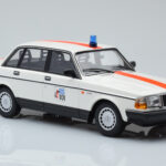 Volvo 240 GL Polis Belgien Minichamps 1:18 - image 4 of 6