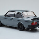 Volvo 240 Turbo Grå IXO 1:18 - image 5 of 6
