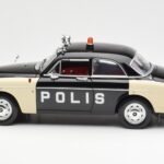 Volvo P121 Polis Revell 1:18 8904 - image 4 of 8