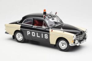 Volvo P121 Polis Revell 1:18 8904 Metall — bild 6 av 8