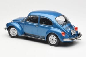 Volkswagen Beetle 1303 City Blå Norev 1:18 188525 Metall — bild 5 av 6