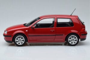 Volkswagen Golf Mk4 Röd Norev 1:18 188573 Metall — bild 4 av 7