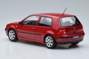Volkswagen Golf Mk4 Röd Norev 1:18 188573 Metall — bild 6 av 7