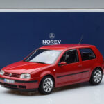 Volkswagen Golf Mk4 Röd Norev 1:18 - image 7 of 7