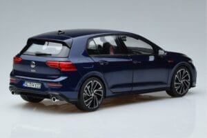 Volkswagen Golf GTI Mk8 Blå Norev 1:18 188594 Metall — bild 3 av 7