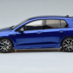 Volkswagen Golf Mk8 R Blå Otto 1:18 - image 3 of 6