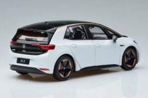 Volkswagen ID.3 Vit FAW 1:18 ZVN000001WEI Metall — bild 3 av 7