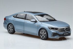 Volkswagen Passat B8 Blå FAW 1:18 ZVF000003A Metall — bild 5 av 7