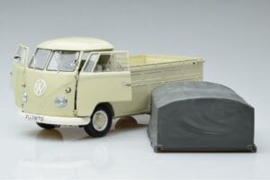 Volkswagen T1b Pickup Schuco 1:18 450037000 Metall — bild 2 av 7
