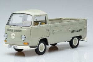 Volkswagen T2a Pickup 50-årsjubileumsutgåva Schuco 1:18 450019800 Metall