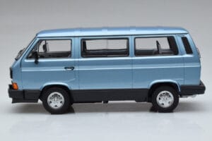 Volkswagen T3 Multivan Blå Norev 1:18 188544 Metall — bild 3 av 6