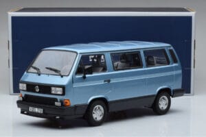 Volkswagen T3 Multivan Blå Norev 1:18 188544 Metall — bild 6 av 6