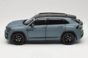Volkswagen Teramont X Grå FAW 1:18 ZVB000003B Metall — bild 4 av 8