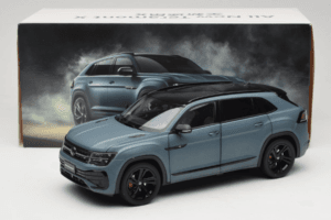 Volkswagen Teramont X Grå FAW 1:18 ZVB000003B Metall — bild 8 av 8