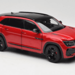 Volkswagen Teramont X Röd FAW 1:18 ZVB000003A Metall - image 6 of 8