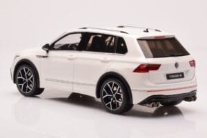 Volkswagen Tiguan R Vit Otto 1:18 OT1001 Resin — bild 5 av 6